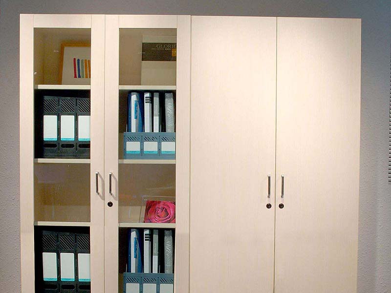 家具補(bǔ)漆修復(fù)應(yīng)該怎么去找?guī)煾瞪祥T(mén)處理